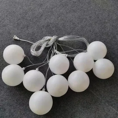 Suspension bulles blanc laiteux 10 cm, 10 têtes
