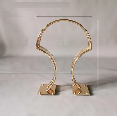 Arche décorative dorée 65 cm