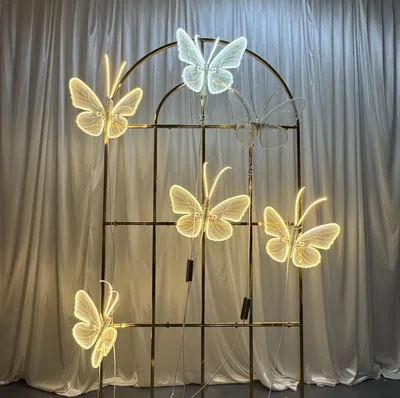 Arche décorative papillons lumineux