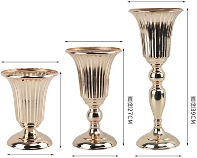 Vase cannelé doré, lot de 3