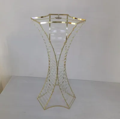 Vase trompette doré, lot de 3