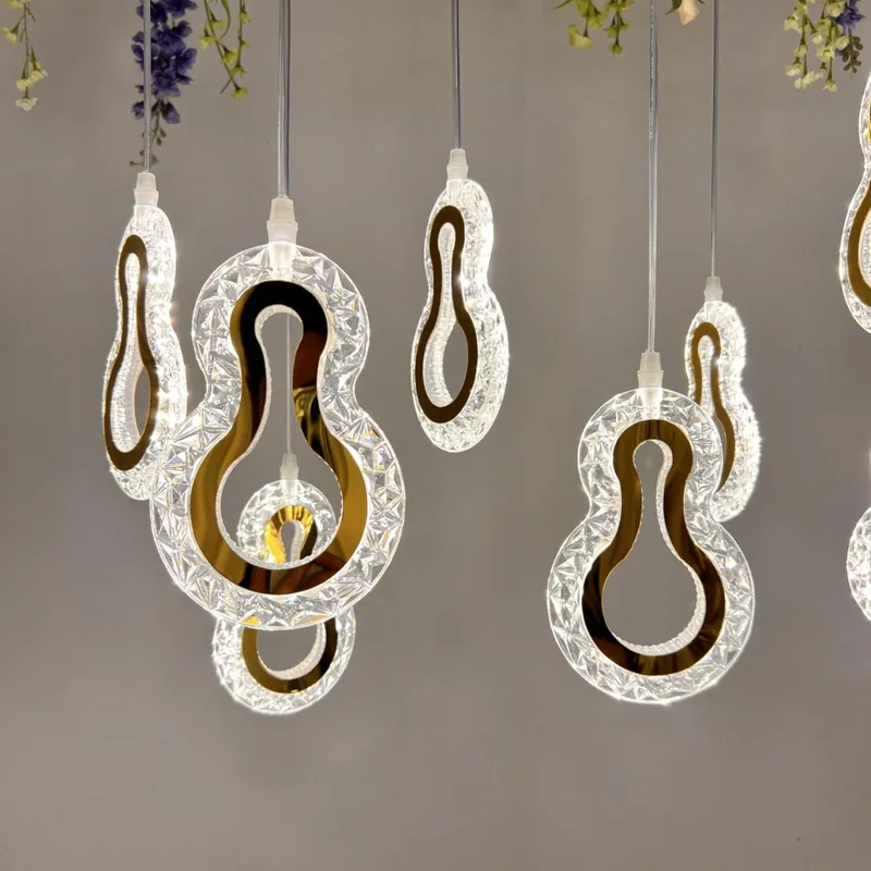 Faceted chandelier with gourd, 10 lights