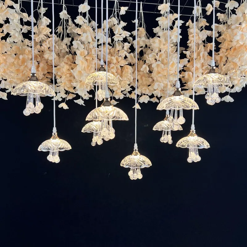 Chandelier with jellyfish heart, 10 lights