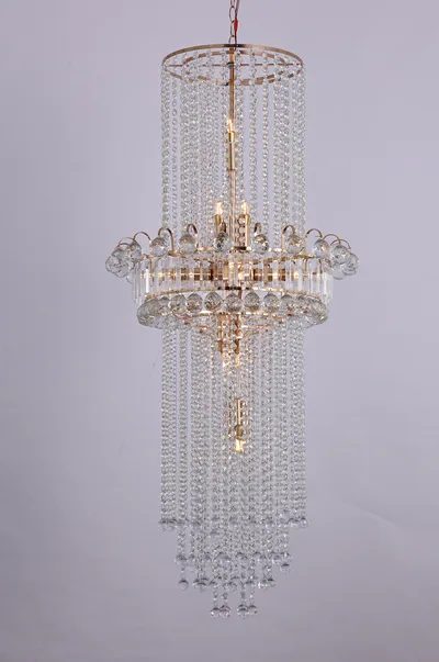 Lustre existe en argenté, 4+4+4 feux