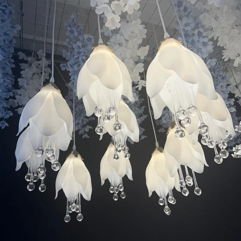 Chandelier with magnolia flower, 10 lights