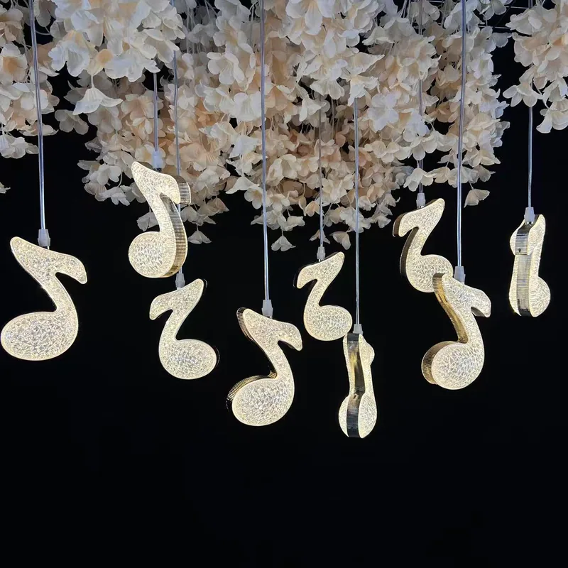 Chandelier with music note, 10 lights