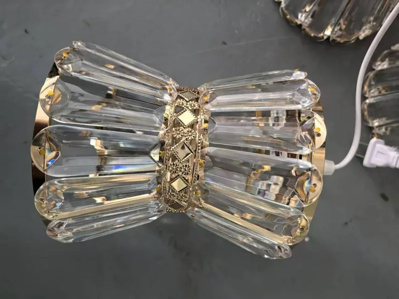Chandelier with tambour acrylic bar, 5 lights