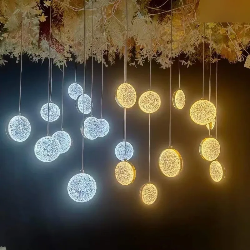 Thick round chandelier, 10 lights